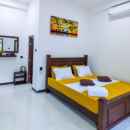 Hotel Awaken Дамбула Екстериор снимка